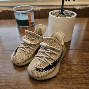 Adidas Yeezy 350 V2 5k